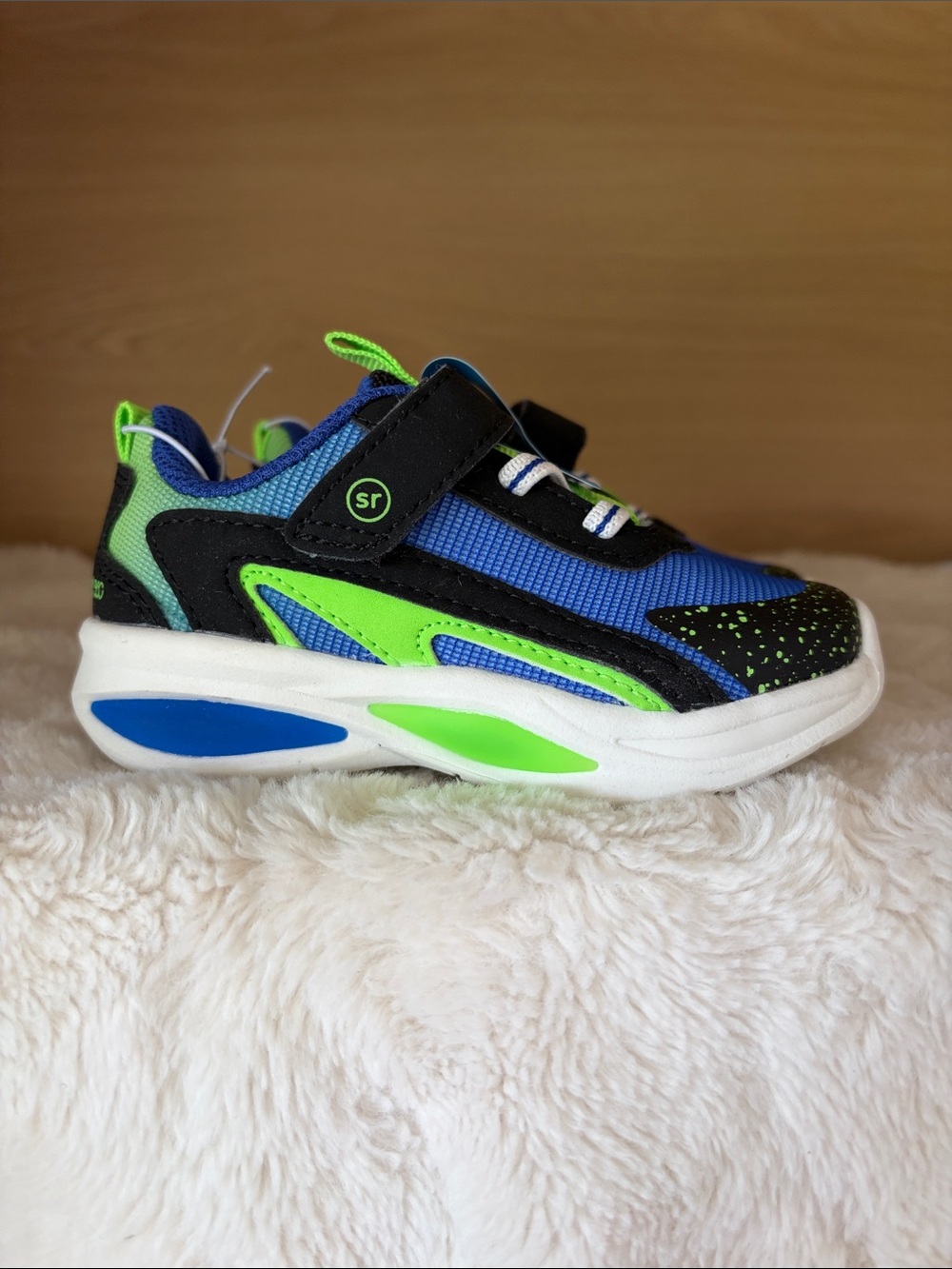 ✨$28✨NWT•Stride Rite 360 Logan Light-Up Sneakers | Blue | 7